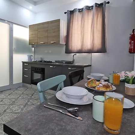 בית נופש La Corte Trihouse 3 Bedrooms