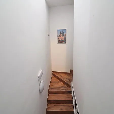 La Corte Trihouse 3 Bedrooms * Żabbar